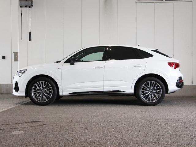 Q3スポーツバック 35TDIクワトロ Sライン ディーゼルターボ 4WD 認定中古車 2023モデル ディーゼルターボ S-Line LEDヘッドライト ヴァーチャルコクピット ブラックレザーシート 1オーナー 禁煙 アルミホイール スマートキー(5枚目)