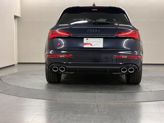 ＳＱ５ 　４ＷＤ　認定中古車　特注色　ブラックスタイリングＰ　ＴＶチューナー　ブラックファインナッパレザー　レッドキャリパー　ドライブレコーダー　全周囲カメラ　フロント／サイド／バックカメラ　シートヒーター（4枚目）