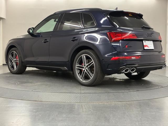 ＳＱ５ 　４ＷＤ　認定中古車　特注色　ブラックスタイリングＰ　ＴＶチューナー　ブラックファインナッパレザー　レッドキャリパー　ドライブレコーダー　全周囲カメラ　フロント／サイド／バックカメラ　シートヒーター（8枚目）