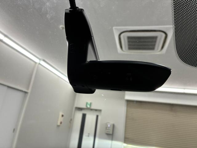 ＳＱ５ 　４ＷＤ　認定中古車　特注色　ブラックスタイリングＰ　ＴＶチューナー　ブラックファインナッパレザー　レッドキャリパー　ドライブレコーダー　全周囲カメラ　フロント／サイド／バックカメラ　シートヒーター（28枚目）