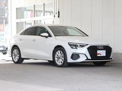 ドイツ本国Ａｕｄｉ　ＡＧが認定する資格を有するメカニックが納車前の点検からアフターサービス迄サポート致します。 7