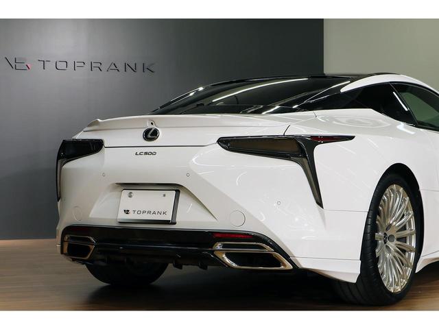 ＬＣ５００　Ｓパッケージ　Ｖ８ＮＡエンジン　ＴＲＤエアロ　鍛造２１インチＡＷ　アルカンターラコンビレザー　レクサスセーフティシステム＋　カーボンルーフ　カラーヘッドアップディスプレイ　ブラックペイント　新車保証(29枚目)