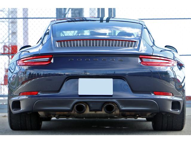 ９１１ ９１１カレラＧＴＳ　ナイトブルーメタリック　レザーインテリア　レッド革　ポルシェエントリー＆ドライブ　シート＆ステアリングヒーター　電動ミラー　パークアシスト　純正２０インチＡＷ　　可変バルブ　２０１９年モデル（16枚目）