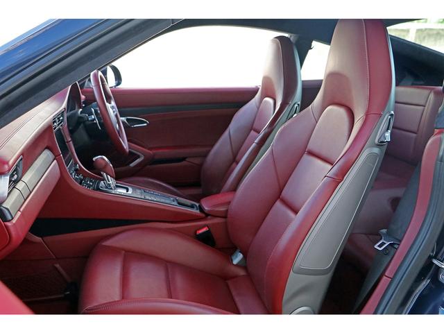 ９１１ ９１１カレラＧＴＳ　ナイトブルーメタリック　レザーインテリア　レッド革　ポルシェエントリー＆ドライブ　シート＆ステアリングヒーター　電動ミラー　パークアシスト　純正２０インチＡＷ　　可変バルブ　２０１９年モデル（36枚目）
