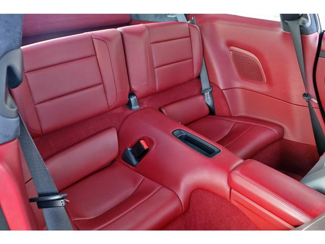 ９１１ ９１１カレラＧＴＳ　ナイトブルーメタリック　レザーインテリア　レッド革　ポルシェエントリー＆ドライブ　シート＆ステアリングヒーター　電動ミラー　パークアシスト　純正２０インチＡＷ　　可変バルブ　２０１９年モデル（41枚目）