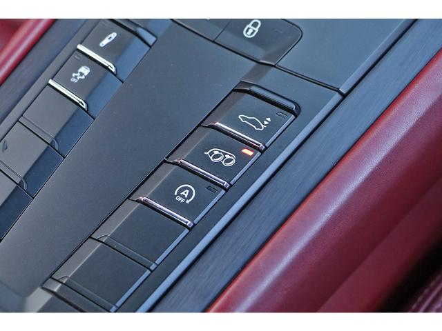 ９１１ ９１１カレラＧＴＳ　ナイトブルーメタリック　レザーインテリア　レッド革　ポルシェエントリー＆ドライブ　シート＆ステアリングヒーター　電動ミラー　パークアシスト　純正２０インチＡＷ　　可変バルブ　２０１９年モデル（47枚目）