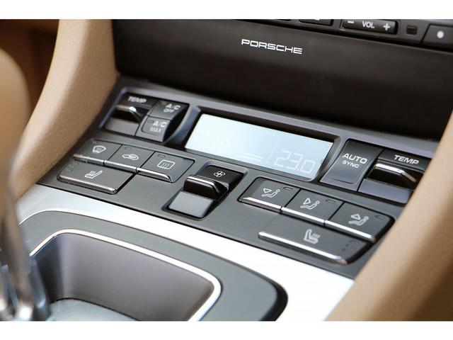 ボクスター ボクスターＳ　ルクソールベージュインテリア　ブラウン幌　Ｈ＆Ｒダウンサス　同色ロールバー　１９インチグロスブラックＡＷ　スポーツデザインステアリング　オートＡＣ　シートヒーター　電動格納ミラー　レッドキャリパー（46枚目）