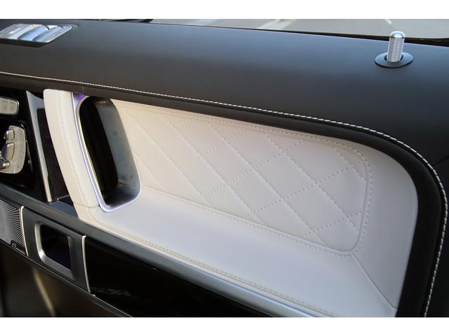 Ｇクラス Ｇ４００ｄ　ＡＭＧライン　Ｍａｎｕｆａｋｔｕｒプログラムプラス　ラグジュアリーＰＫＧ　白革　ダイヤモンドステッチ　アダプティブダンピング　同色タイヤスペアリング　プレミアムラゲッジ　Ｂｕｒｍｅｓｔｅｒ　新車保証　ワンオーナー（51枚目）