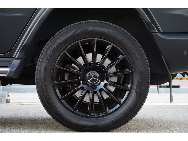 Gクラス G400d AMGライン エディションマグノブラック 300台限定車 ワンオーナー カーボンインテリアトリム チェリーウッドラゲッジ ナイトPKG AMG20インチAW Burmester エクスクルーシブナッパレザー(32枚目)