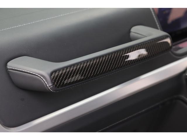 Gクラス G400d AMGライン エディションマグノブラック 300台限定車 ワンオーナー カーボンインテリアトリム チェリーウッドラゲッジ ナイトPKG AMG20インチAW Burmester エクスクルーシブナッパレザー(50枚目)