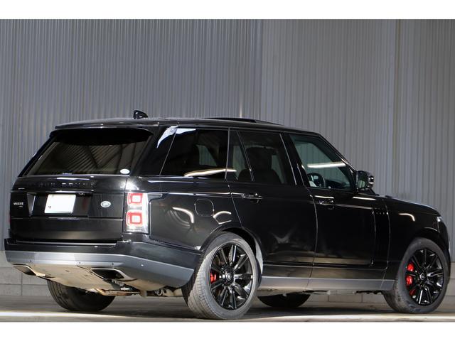 レンジローバー ヴォーグ　ブラックエクステリア／ドライバーアシストパック　ＯＰ２１インチグロスブラックＡＷ　ピクセルＬＥＤライト　ツートンインテリア　スライディングＳＲ　ＭＥＲＩＤＩＡＮサラウンド　シートヒーター／クーラー（17枚目）