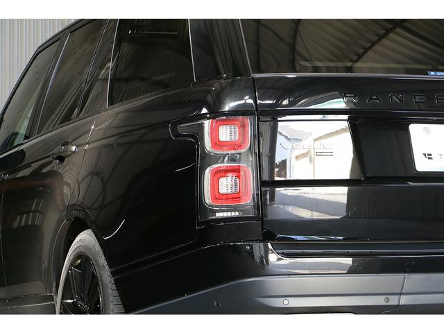 レンジローバー ヴォーグ　ブラックエクステリア／ドライバーアシストパック　ＯＰ２１インチグロスブラックＡＷ　ピクセルＬＥＤライト　ツートンインテリア　スライディングＳＲ　ＭＥＲＩＤＩＡＮサラウンド　シートヒーター／クーラー（30枚目）