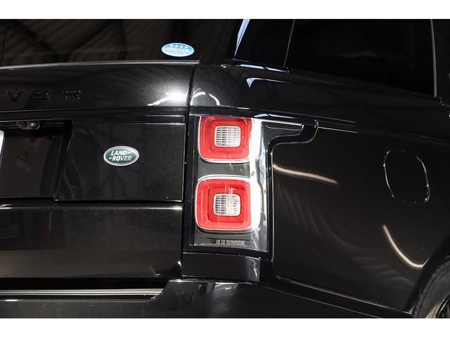 レンジローバー ヴォーグ　ブラックエクステリア／ドライバーアシストパック　ＯＰ２１インチグロスブラックＡＷ　ピクセルＬＥＤライト　ツートンインテリア　スライディングＳＲ　ＭＥＲＩＤＩＡＮサラウンド　シートヒーター／クーラー（31枚目）