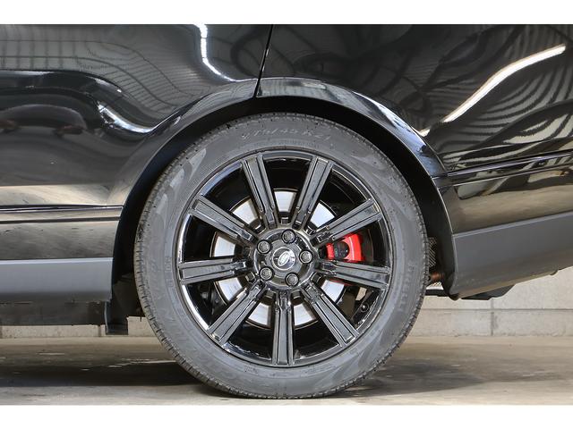 レンジローバー ヴォーグ　ブラックエクステリア／ドライバーアシストパック　ＯＰ２１インチグロスブラックＡＷ　ピクセルＬＥＤライト　ツートンインテリア　スライディングＳＲ　ＭＥＲＩＤＩＡＮサラウンド　シートヒーター／クーラー（34枚目）