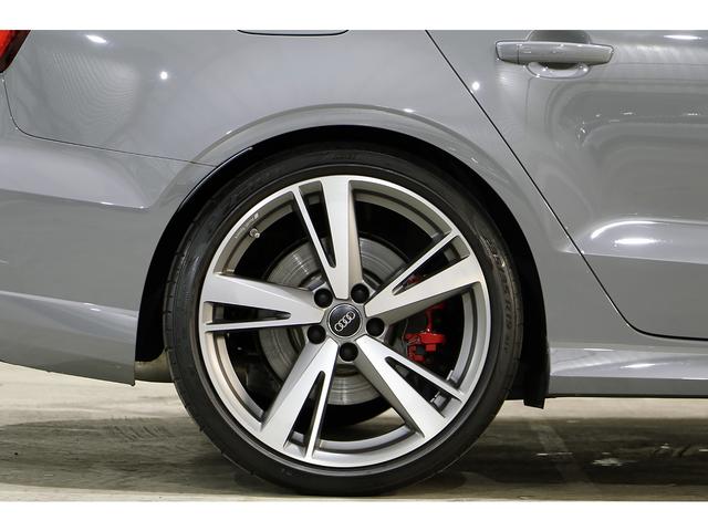 ＲＳ３ ベースグレード　ワンオーナー　ナルドグレー　マトリクスＬＥＤ　マグネティックライド　ブラックエクステリア　ＲＳスポーツシート　レッドステッチインテリア　Ｂａｎｇ＆Ｏｌｕｆｓｅｎ　１９インチＡＷ　ＴＶチューナー（33枚目）