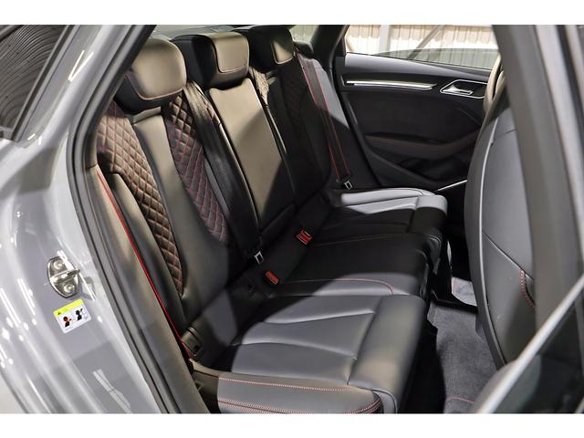 ＲＳ３ ベースグレード　ワンオーナー　ナルドグレー　マトリクスＬＥＤ　マグネティックライド　ブラックエクステリア　ＲＳスポーツシート　レッドステッチインテリア　Ｂａｎｇ＆Ｏｌｕｆｓｅｎ　１９インチＡＷ　ＴＶチューナー（41枚目）