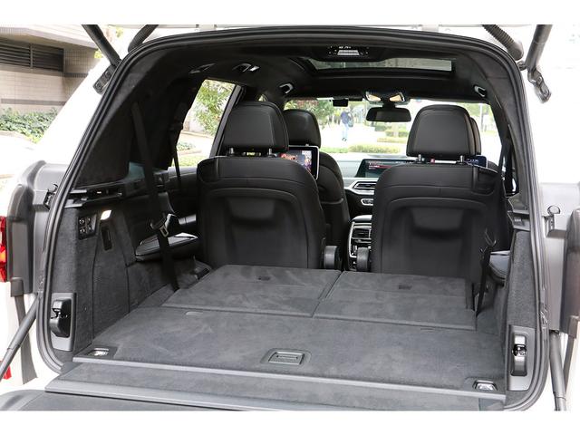 Ｘ７ ｘＤｒｉｖｅ　４０ｄ　Ｍスポーツ　セレクトＰＫＧ　２列目コンフォートシート　ＯＰ２２インチＡＷ　スカイラウンジＳＲ　リアモニター　ｈａｒｍａｎ／ｋａｒｄｏｎ　シートヒーター／クーラー　ドライビングアシストプロ　パーキングアシストプラス（58枚目）