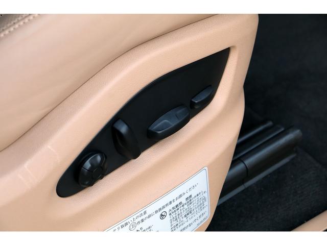 カイエン ＧＴＳ　スポーツクロノＰＫＧ　ＬＥＤヘッドライト　エアサス　２１インチＡＷ　ベージュレザー　ソフトクローズドア　１４ｗａｙシート　スポーツエグゾースト　ベンチレーション　アクティブレーン　２１インチＡＷ（52枚目）