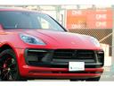 マカンＧＴＳ　ワンオーナー　スポーツクロノ　スポーツエグゾースト　ＯＰ２１インチグロスブラックＡＷ　エクステンドレザーインテリア　レッド＆ブラックレザー　パノラマサンルーフ　パワステプラス　レーンキープアシスト（26枚目）