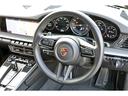 911カレラS ワンオーナー アベンチュリングリーン スポーツエグゾースト フロントリフト ネオジム塗装AW エントリー&ドライブシステム レザーインテリア 14Way電動シート シートヒーター/クーラー(13枚目)