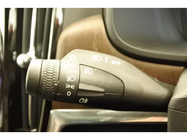 Ｖ９０ クロスカントリー　Ｂ６　ＡＷＤ　プロ　４ＷＤ　マルーンブラウンレザー　Ｂ＆Ｗプレミアムサウンドシステム（18枚目）
