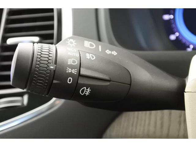 ＸＣ９０ ウルトラ　Ｂ５　ＡＷＤ　４ＷＤ　デモカー　Ｂｏｗｅｒｓ　＆　Ｗｉｌｋｉｎｓ　プレミアムオーディオシステム　Ｇｏｏｇｌｅマップ　Ｇｏｏｇｌｅアシスタント　Ａｐｐｌｅ　ＣａｒＰｌａｙ／Ａｎｄｒｏｉｄ　Ａｕｔｏ接続可能　エアサス（12枚目）