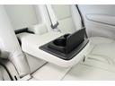 ウルトラ　Ｂ５　ＡＷＤ　４ＷＤ　デモカー　Ｂｏｗｅｒｓ　＆　Ｗｉｌｋｉｎｓ　プレミアムオーディオシステム　Ｇｏｏｇｌｅマップ　Ｇｏｏｇｌｅアシスタント　Ａｐｐｌｅ　ＣａｒＰｌａｙ／Ａｎｄｒｏｉｄ　Ａｕｔｏ接続可能　エアサス（31枚目）
