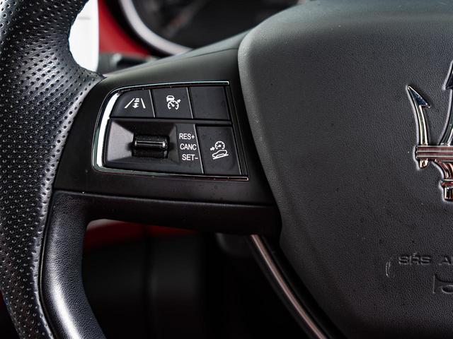 レヴァンテ グランスポーツ　認定保証１年付　２０２０年モデル　ピエノフィオーレナチュラルレザー　サンルーフ　３Ｄカーボンインテリアトリム　２１インチヘリオスホイール　４ゾーンクライメートコントロール　イージーエントリーシステム（44枚目）