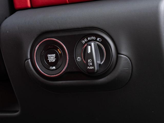 レヴァンテ グランスポーツ　認定保証１年付　２０２０年モデル　ピエノフィオーレナチュラルレザー　サンルーフ　３Ｄカーボンインテリアトリム　２１インチヘリオスホイール　４ゾーンクライメートコントロール　イージーエントリーシステム（48枚目）