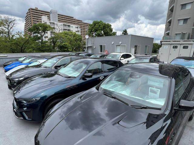 レヴァンテ グランスポーツ　認定保証１年付　２０２０年モデル　ピエノフィオーレナチュラルレザー　サンルーフ　３Ｄカーボンインテリアトリム　２１インチヘリオスホイール　４ゾーンクライメートコントロール　イージーエントリーシステム（61枚目）