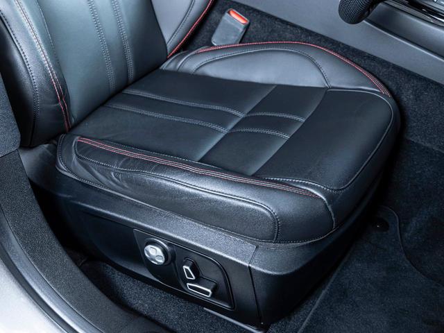 レヴァンテ グランスポーツ　認定保証２年　サンルーフ　フルプレミアムレザー　メタリックペイント　２１インチヘリオスホイール　プレミアムサウンドシステム　前後シートヒーター　ヘッドレストトライデントステッチ　リアドア電動ブラインド（24枚目）