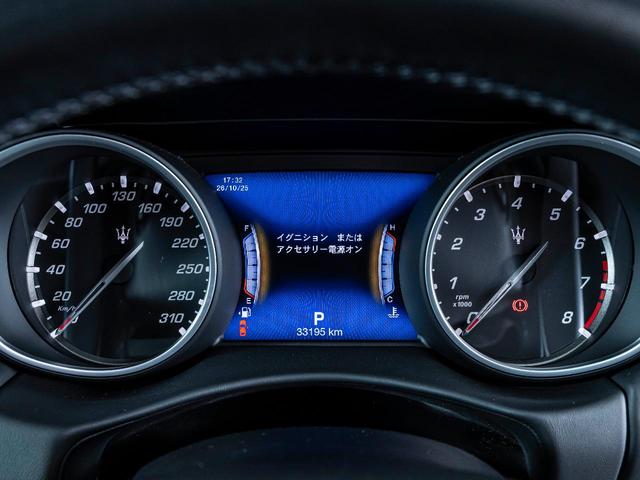 レヴァンテ グランスポーツ　認定保証２年　サンルーフ　フルプレミアムレザー　メタリックペイント　２１インチヘリオスホイール　プレミアムサウンドシステム　前後シートヒーター　ヘッドレストトライデントステッチ　リアドア電動ブラインド（52枚目）