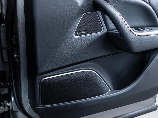 レヴァンテ グランスポーツ　認定保証２年　サンルーフ　フルプレミアムレザー　メタリックペイント　２１インチヘリオスホイール　プレミアムサウンドシステム　前後シートヒーター　ヘッドレストトライデントステッチ　リアドア電動ブラインド（54枚目）