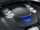 マセラティの100年の歴史が詰まった、3リッターV6ツインターボエンジン 410馬力(カタログ値)。是非店頭でその走りやエギゾーストを、肌で、耳でご体感ください。