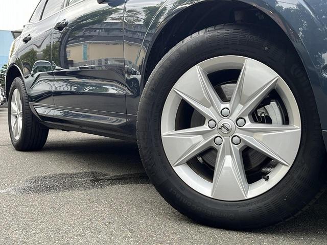 ＸＣ６０ プラス　Ｂ５　認定中古車　本革シート　禁煙車　純正Ｇｏｏｇｌｅナビ　３６０°ビューカメラ　クライメートパッケージ　パイロットアシスト　メモリーシート　全席シートヒーター　ステアリングヒーター　パワーテールゲート（16枚目）