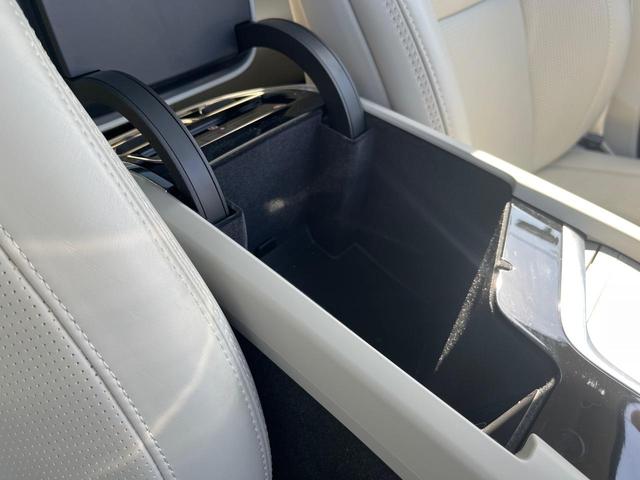 XC60 アルティメット B5 AWD 認定中古車 サンルーフ ナッパレザーシート Googleナビ B&Wプレミアムサウンド シートヒーター ベンチレーション パイロットアシスト マッサージ機能付きシート パワーシート パワーバックドア(60枚目)