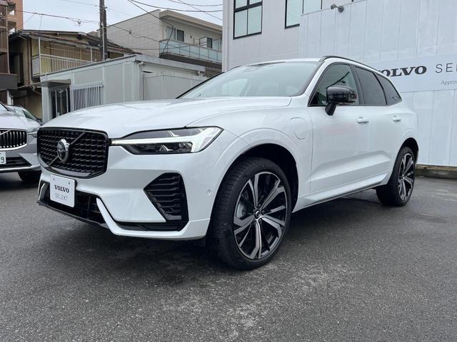 XC60 リチャージアルティメトT6AWDプラグインハイブリド 認定中古車 プラグインハイブリッド パノラマガラスサンルーフ 白革シート harman/kardon 360°ビューカメラ レーダークルーズ 禁煙車 マッサージ機能付シート パイロットアシスト(19枚目)
