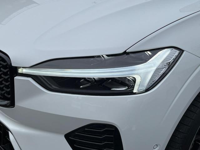 XC60 リチャージアルティメトT6AWDプラグインハイブリド 認定中古車 プラグインハイブリッド パノラマガラスサンルーフ 白革シート harman/kardon 360°ビューカメラ レーダークルーズ 禁煙車 マッサージ機能付シート パイロットアシスト(24枚目)