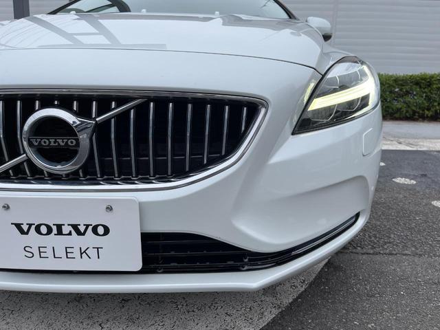 Ｖ４０ Ｔ３　クラシックエディション　認定中古車　ガラスルーフ　最終モデル　革シート　インテリセーフ　衝突被害軽減ブレーキ　シートヒーター　パワーシート　ＬＥＤヘッドライト　バックカメラ　純正ナビ　レーダークルーズ　Ｂｌｕｅｔｏｏｔｈ（32枚目）