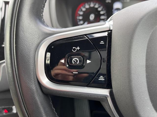 XC90 B6 AWD インスクリプション 認定中古車 harman/kardon 禁煙車 フルセグTV 360°ビューカメラ パイロットアシスト レーダークルーズコントロール 前席ベンチレーション シートヒーター(7枚目)