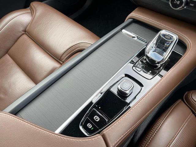 XC90 B6 AWD インスクリプション 認定中古車 harman/kardon 禁煙車 フルセグTV 360°ビューカメラ パイロットアシスト レーダークルーズコントロール 前席ベンチレーション シートヒーター(61枚目)
