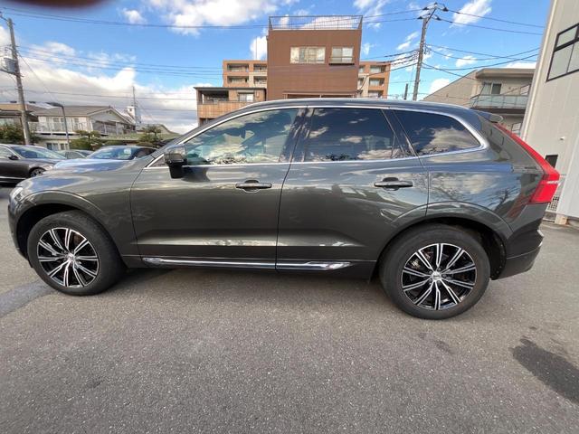 ＸＣ６０ Ｂ５　ＡＷＤ　インスクリプション　認定中古車　ＡＷＤ　サンルーフ　茶革シート　ｈａｒｍａｎ／ｋａｒｄｏｎ　インテリセーフ　衝突被害軽減ブレーキ　３６０°ビューカメラ　パイロットアシスト　レーダークルーズ　禁煙車　　Ｂｌｕｅｔｏｏｔｈ（30枚目）