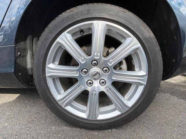 Ｖ４０ Ｄ４　インスクリプション　白革シート　ｈａｒｍａｎ／ｋａｒｄｏｎ　レーダークルーズ　禁煙車　衝突被害軽減ブレーキ　純正９インチナビ　シートヒーター　トールハンマ―ＬＥＤヘッド　メモリー機能付パワーシート　Ｂｌｕｅｔｏｏｔｈ（26枚目）