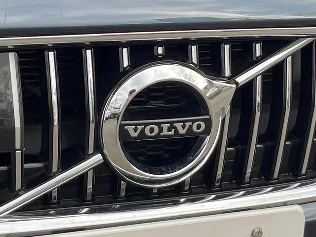 Ｖ４０ Ｄ４　インスクリプション　白革シート　ｈａｒｍａｎ／ｋａｒｄｏｎ　レーダークルーズ　禁煙車　衝突被害軽減ブレーキ　純正９インチナビ　シートヒーター　トールハンマ―ＬＥＤヘッド　メモリー機能付パワーシート　Ｂｌｕｅｔｏｏｔｈ（32枚目）