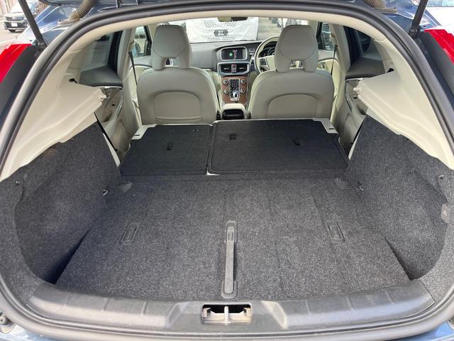 Ｖ４０ Ｄ４　インスクリプション　白革シート　ｈａｒｍａｎ／ｋａｒｄｏｎ　レーダークルーズ　禁煙車　衝突被害軽減ブレーキ　純正９インチナビ　シートヒーター　トールハンマ―ＬＥＤヘッド　メモリー機能付パワーシート　Ｂｌｕｅｔｏｏｔｈ（63枚目）