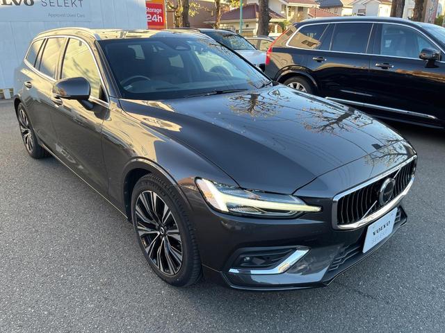 V60 アルティメット B4 認定中古車 ハーマンカードン Goole搭載 360°カメラ ベンチレーション パワーシート パイロットアシスト ヘッドアップディスプレイ オレフォスクリスタルシフトノブ(15枚目)