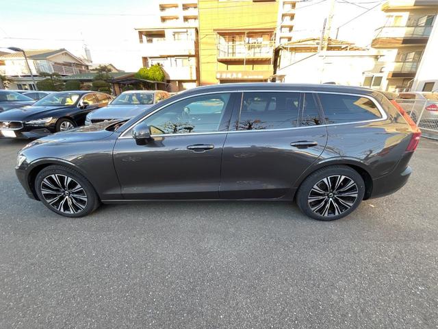 V60 アルティメット B4 認定中古車 ハーマンカードン Goole搭載 360°カメラ ベンチレーション パワーシート パイロットアシスト ヘッドアップディスプレイ オレフォスクリスタルシフトノブ(21枚目)