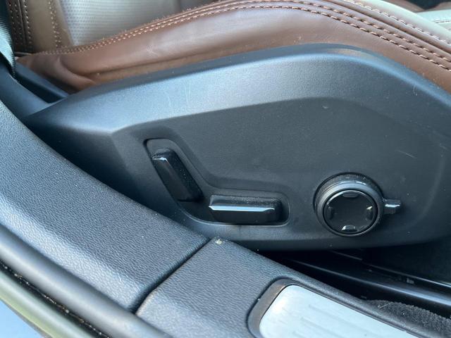 V60 アルティメット B4 認定中古車 ハーマンカードン Goole搭載 360°カメラ ベンチレーション パワーシート パイロットアシスト ヘッドアップディスプレイ オレフォスクリスタルシフトノブ(67枚目)