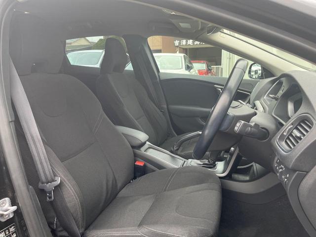 ＶＯＬＶＯのシートは人間工学に基づいた設計となっており、長時間の運転でも疲れにくいと定評があります。