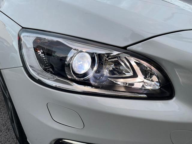 ヘッドライトやテールランプ＆アルミホイール等の各種コーティングもオススメしております。レンズ部分の黄ばみや汚れを抑え、きれいな状態を長期間維持できます。